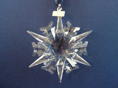 2002 Snowflake / Star Christmas Ornament