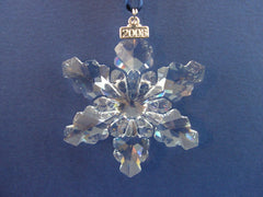 2008 Snowflake / Star Christmas Ornament
